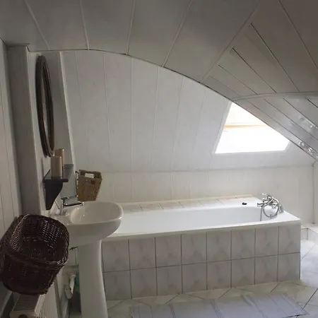 Konukevi Willa W Dolinie