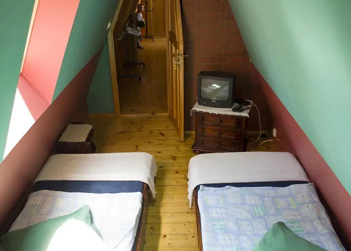 Willa W Dolinie Pensionat *