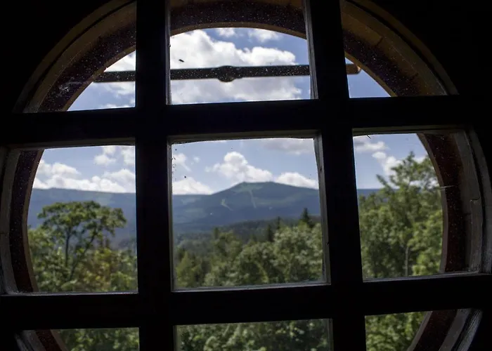 Willa W Dolinie Pensionat *